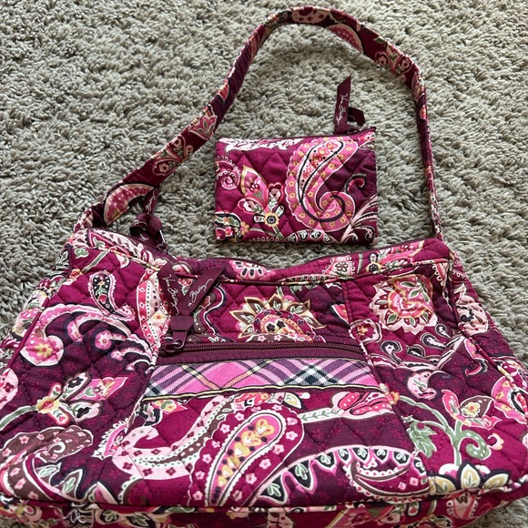Vera Bradley Quilted Floral Fabric Purse Hand Bag Zipper Top And Matching Coin - Picture 1 of 4